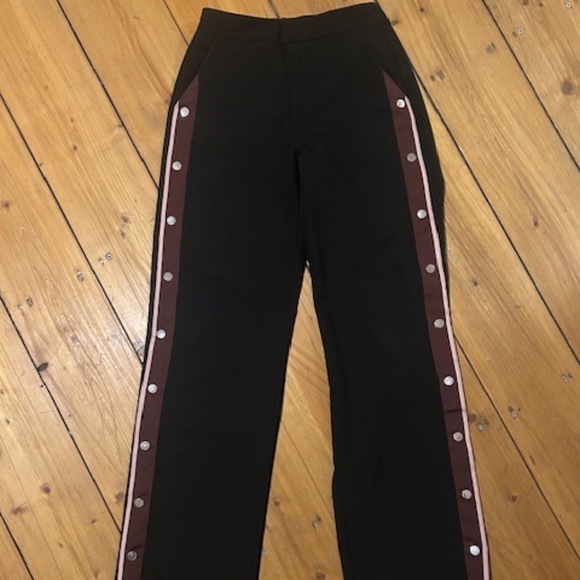 GUCCI Pants with Snaps on the Sides, Sz XS-S - Picture 1 of 4